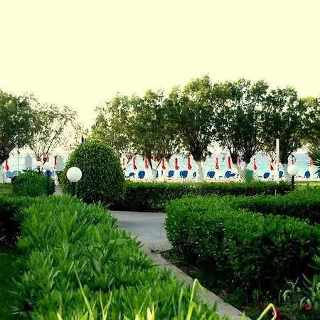 Apartahotel Bayside Katsaras 4*