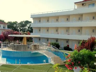 Bayside Katsaras Apartahotel